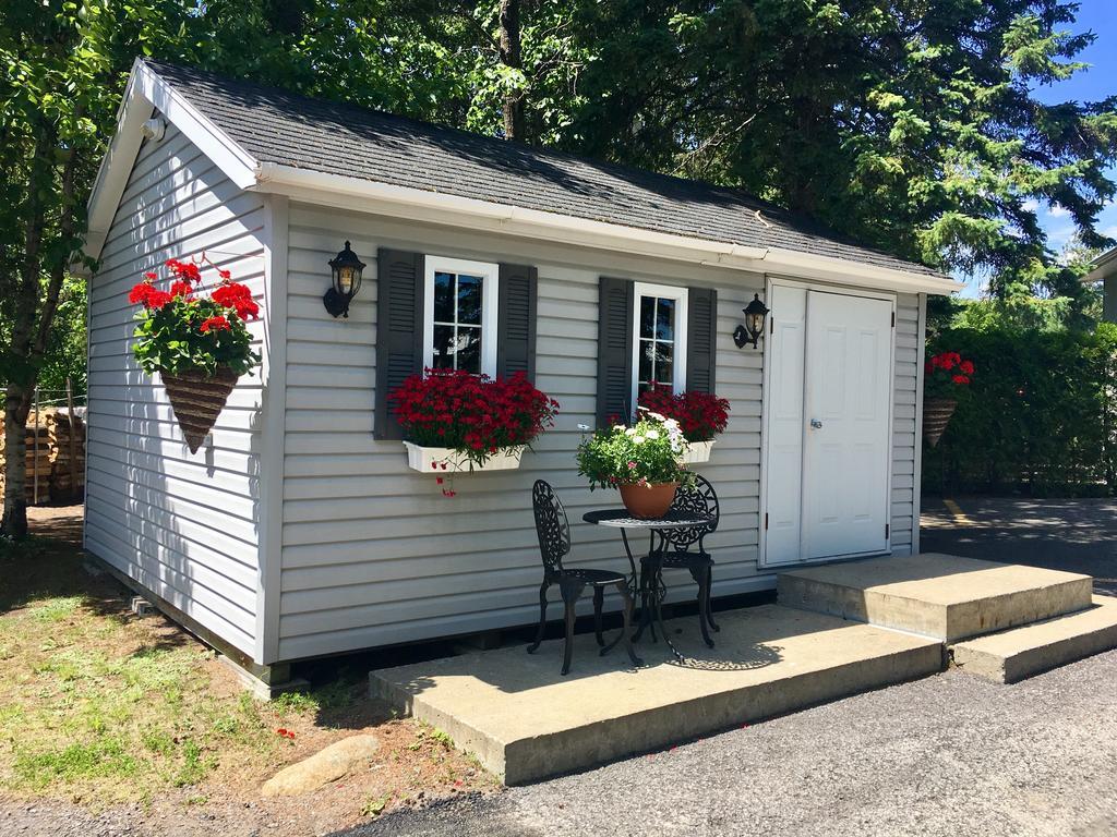 Motel Des Cascades Baie-Saint-Paul Bagian luar foto